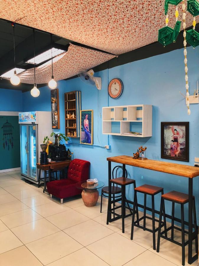 Aekkalukthai Hostel Rayong Dış mekan fotoğraf