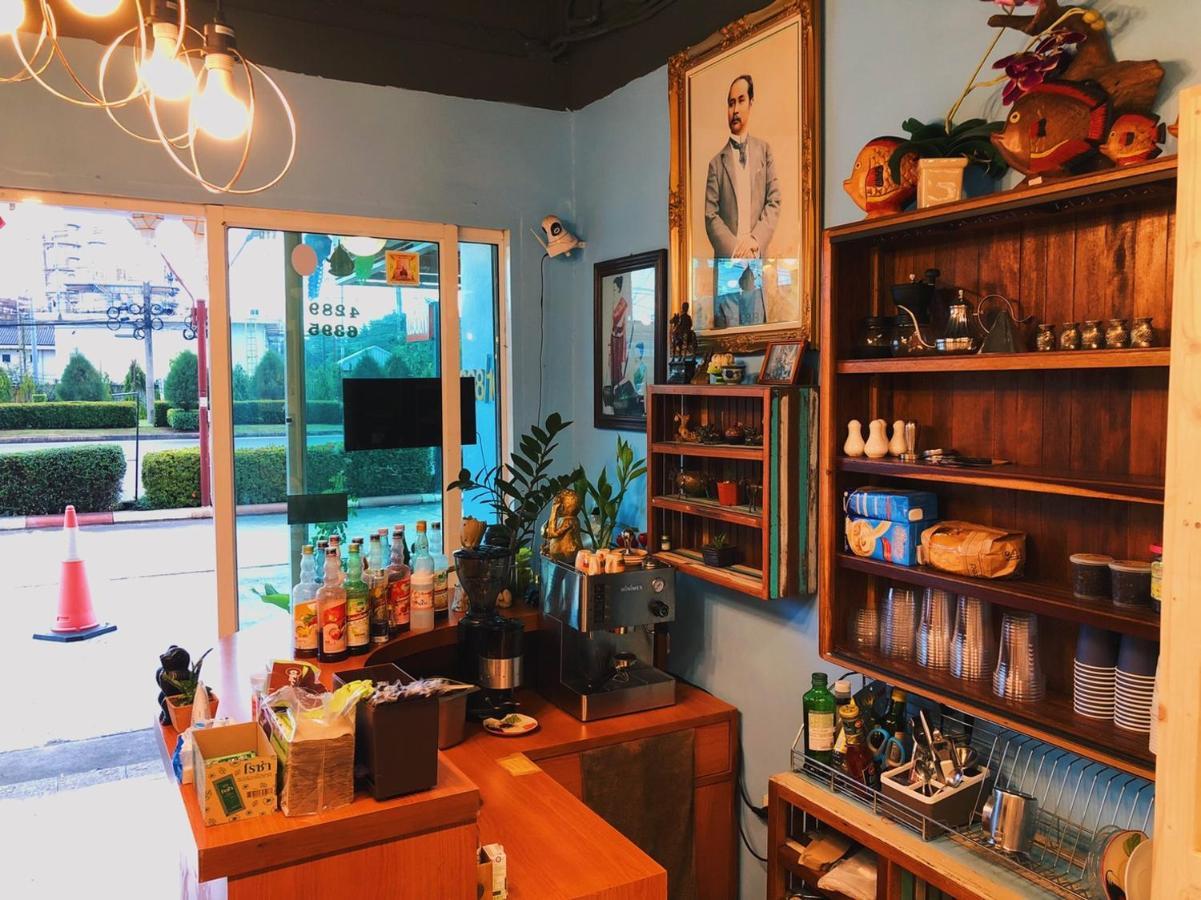 Aekkalukthai Hostel Rayong Dış mekan fotoğraf
