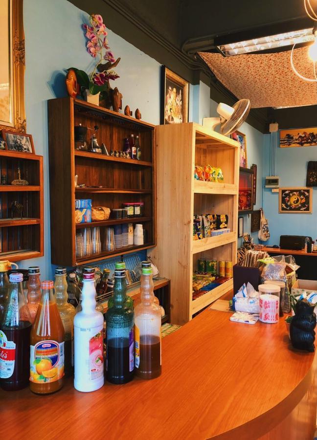 Aekkalukthai Hostel Rayong Dış mekan fotoğraf