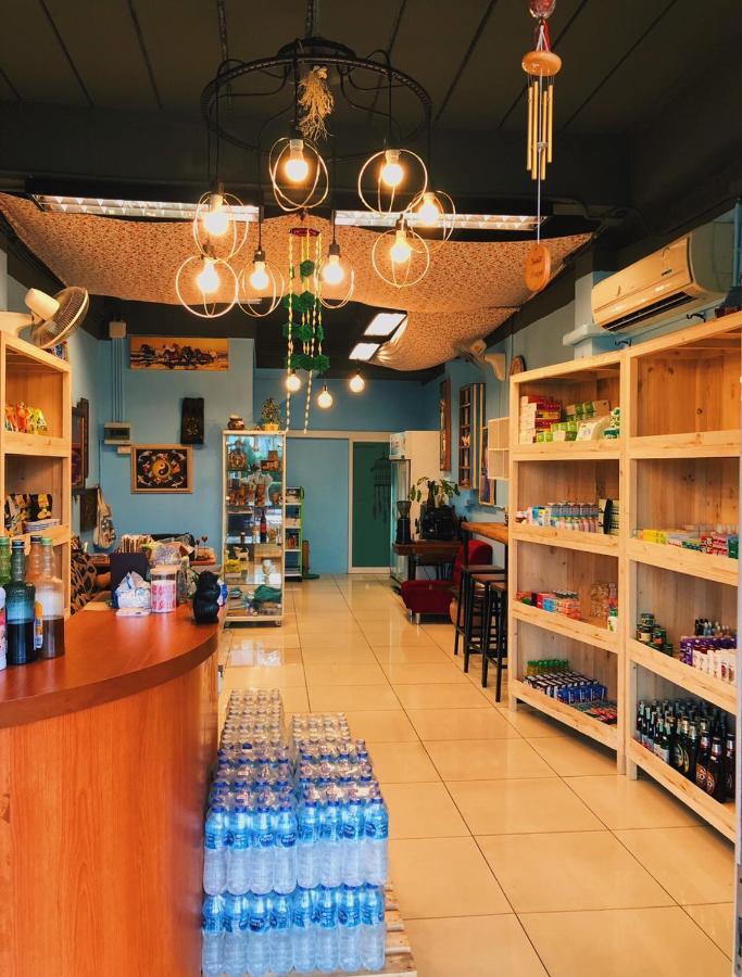 Aekkalukthai Hostel Rayong Dış mekan fotoğraf