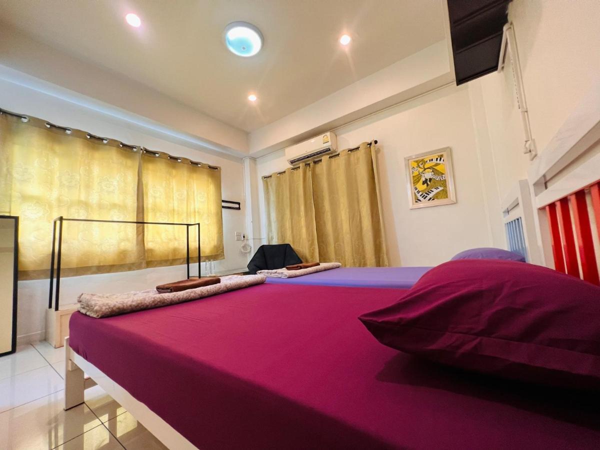 Aekkalukthai Hostel Rayong Dış mekan fotoğraf