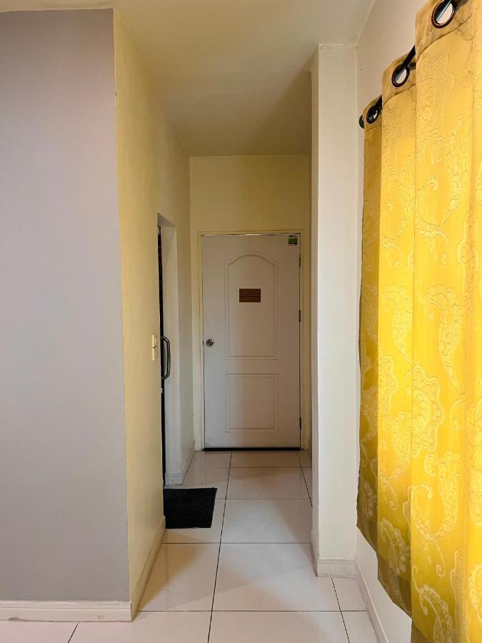 Aekkalukthai Hostel Rayong Dış mekan fotoğraf